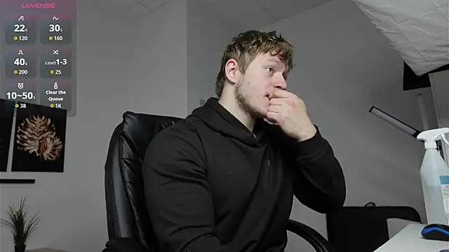 Richard Dullas online show from 10/06/25, 06:22