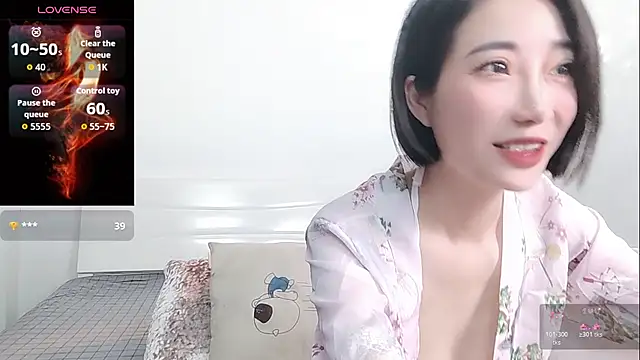 YIWA-2000 online show from 05/14/26, 03:57