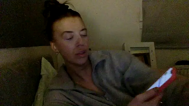 Bellababexox online show from 06/18/26, 04:13