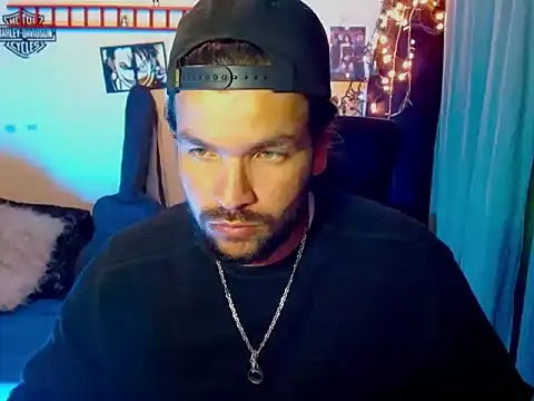 cortelioni massimo  online show from 01/18/26, 12:36