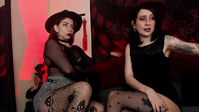 MistressEvangelinemourne online show from 04/10/26, 07:51