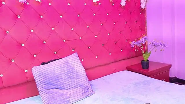 Nanis James online show from 01/09/26, 03:20