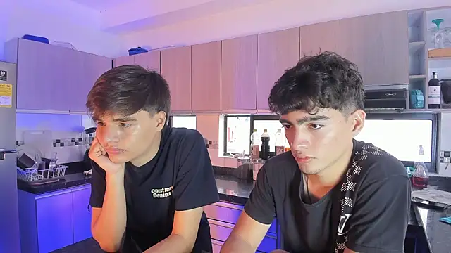 sweet petter online show from 09/27/25, 12:54