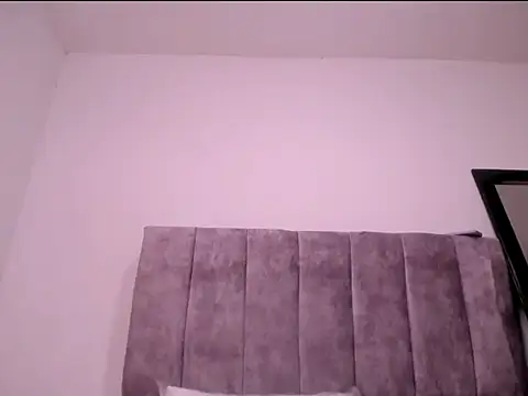 Snapshot of Luciana_hardmand chatting on 09/13/25, 03:23 Luciana hardmand online show from 09/13/25, 03:23