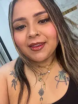 ashley-swift- online show from 06/26/26, 06:18
