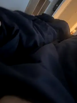 LesAmantsAE2 online show from 01/08/26, 07:32