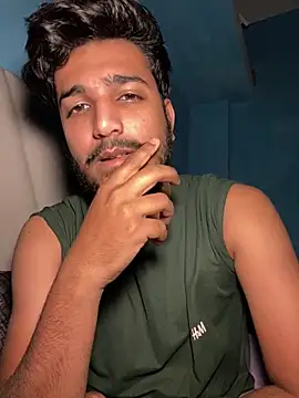 Snapshot of the_Shinchan@xh chatting on 12/21/25, 10:06 the Shinchanxh online show from 12/21/25, 10:06