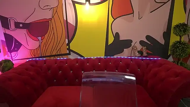 Snapshot of PussyOnLuck chatting on 10/06/25, 07:00 PussyOnLuck online show from 10/06/25, 07:00