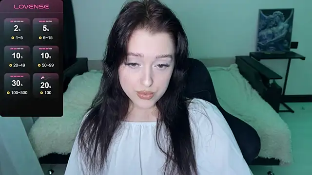 Snapshot of Sunshine_J chatting on 12/05/25, 05:42 Sunshine J online show from 12/05/25, 05:42