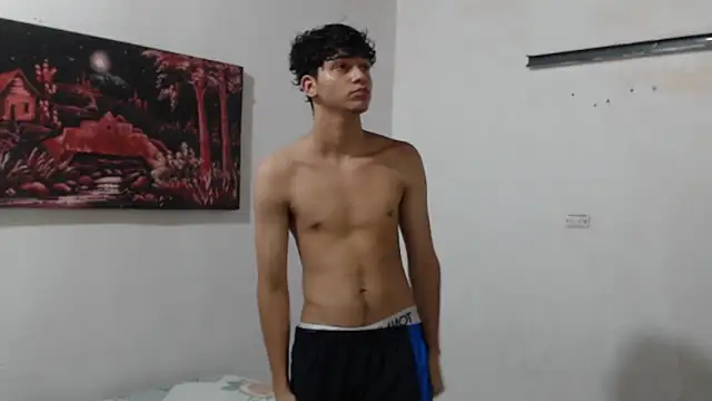 alice julls online show from 09/08/25, 08:19