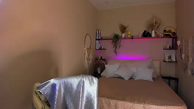 MaryRosenberg online show from 10/10/25, 11:31