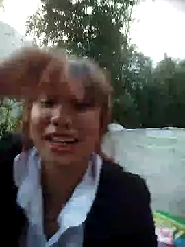 Dung-Thao19 online show from 12/19/25, 10:11