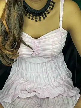 Snapshot of Dora__baby chatting on 05/19/26, 06:25 Dora baby online show from 05/19/26, 06:25