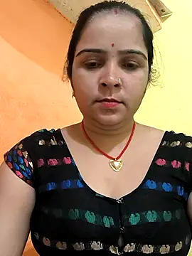 Snapshot of Cutram22 chatting on 09/13/25, 04:23 Cutram22 online show from 09/13/25, 04:23