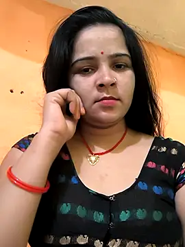 Snapshot of Cutram22 chatting on 09/20/25, 04:02 Cutram22 online show from 09/20/25, 04:02