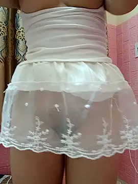 xiangxiang127 online show from 10/03/25, 11:07