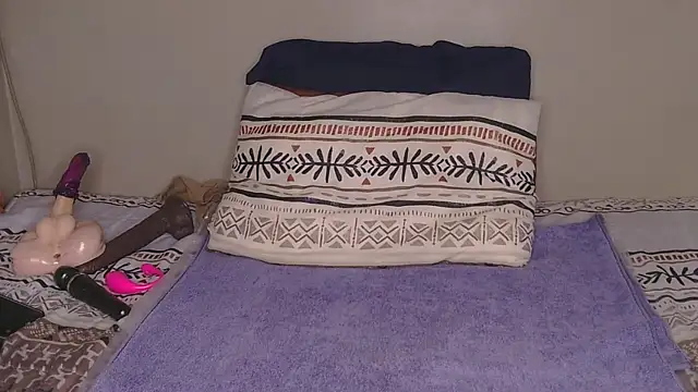 CherieBlushX online show from 04/02/26, 06:00