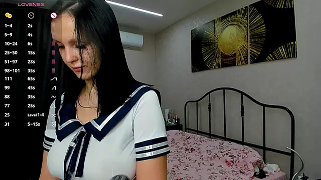 AfraBabyGills online show from 04/05/26, 07:22