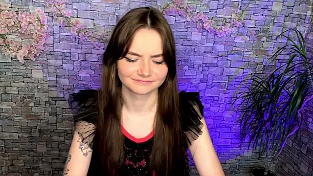 Snapshot of may_rollins chatting on 06/22/26, 11:40 may rollins online show from 06/22/26, 11:40