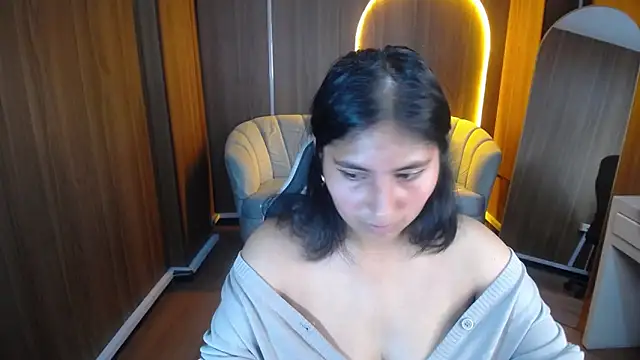 Snapshot of Gumball_b chatting on 10/18/25, 07:58 Gumball b online show from 10/18/25, 07:58