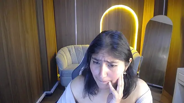 Snapshot of Gumball_b chatting on 10/27/25, 03:10 Gumball b online show from 10/27/25, 03:10