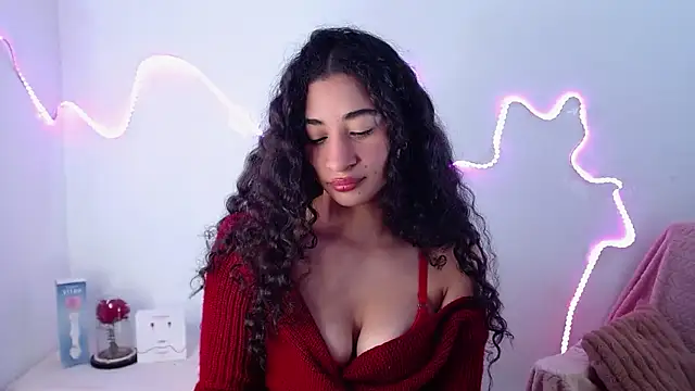 Snapshot of heartty_Milah chatting on 10/01/25, 03:18 heartty Milah online show from 10/01/25, 03:18