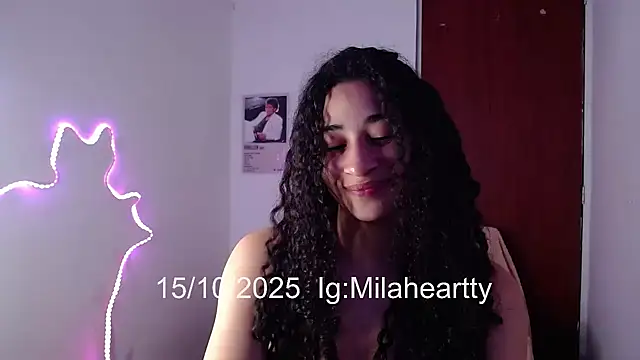 Snapshot of heartty_Milah chatting on 10/15/25, 09:26 heartty Milah online show from 10/15/25, 09:26