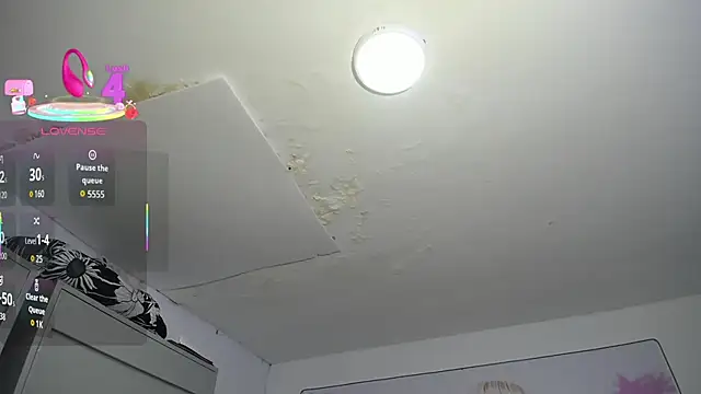 thalia mills19 online show from 11/01/25, 11:07