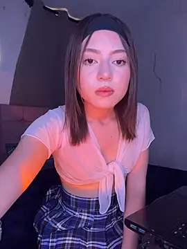 PrettyAmber online show from 03/25/26, 08:48