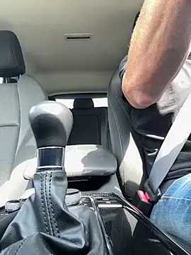 Snapshot of Axl_hot chatting on 09/12/25, 01:00 Axl hot online show from 09/12/25, 01:00