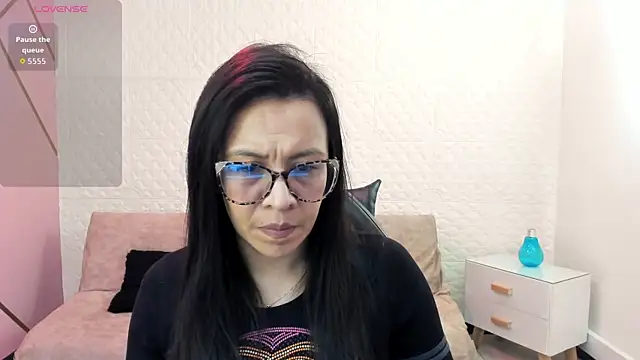 Eva mermaid online show from 10/21/25, 02:40