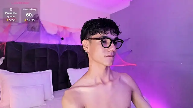 Phillicious   online show from 10/30/25, 11:38