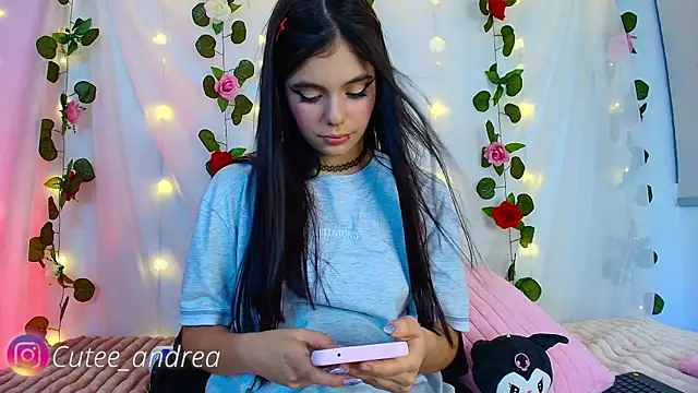 cutee andrea online show from 10/24/25, 01:57