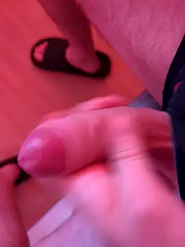 Snapshot of Silver_Power chatting on 12/22/25, 08:00 Silver Power online show from 12/22/25, 08:00