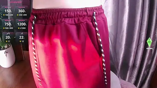 Mai aug online show from 09/28/25, 02:44