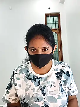 Snapshot of Your-Vedika chatting on 11/26/25, 08:04 Your-Vedika online show from 11/26/25, 08:04