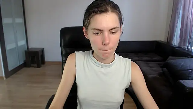 AmelieReve online show from 09/11/25, 03:12