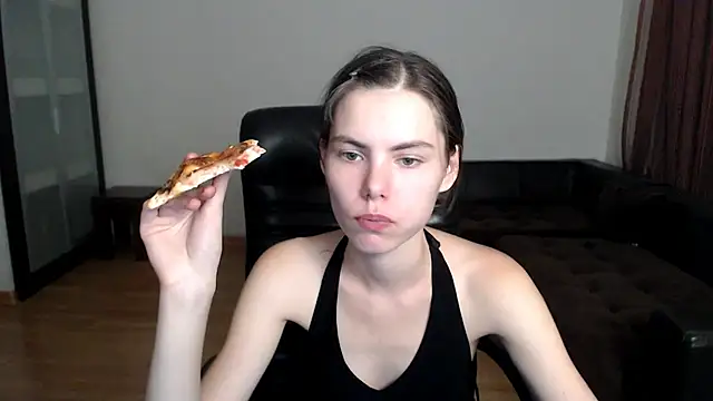 AmelieReve online show from 09/24/25, 04:43