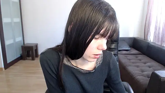 AmelieReve online show from 10/31/25, 11:11