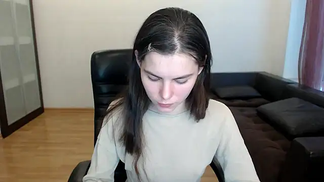 AmelieReve online show from 11/06/25, 01:23