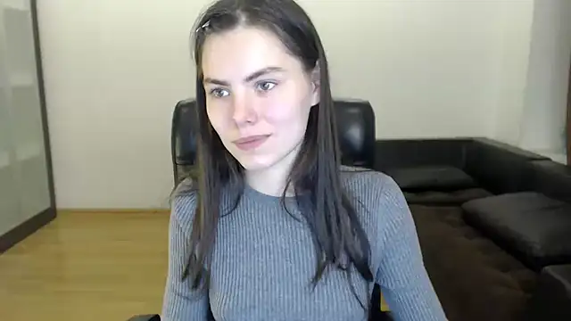 AmelieReve online show from 11/18/25, 05:17