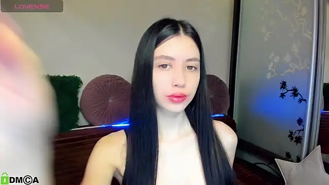 SelinLi online show from 03/12/26, 08:31