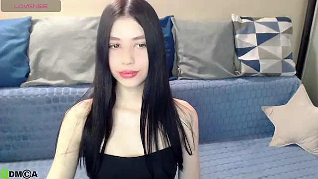 SelinLi online show from 04/11/26, 07:45