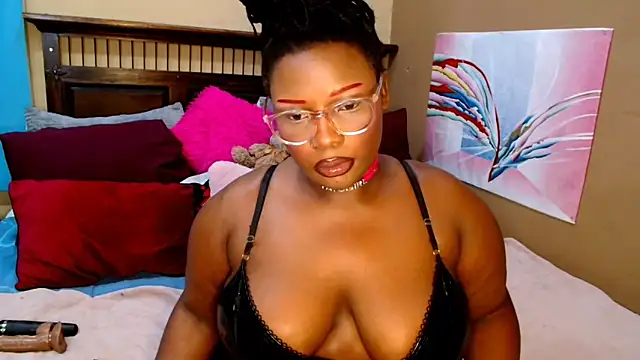 CurvyCocoxxx online show from 05/28/26, 08:44
