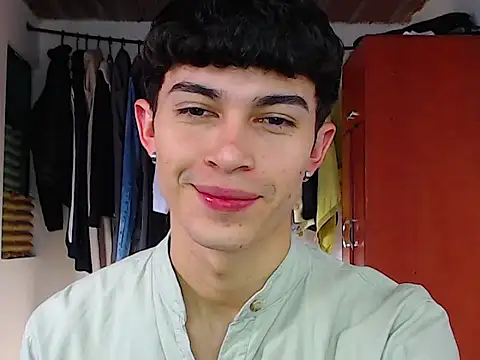 john vichenso online show from 09/09/25, 09:36