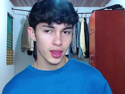 john vichenso online show from 09/17/25, 10:00