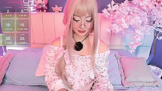 Shizuko  online show from 03/04/26, 08:48