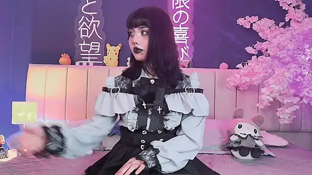 Shizuko  online show from 04/27/26, 08:29