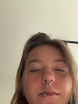 VesnaCrystal online show from 10/11/25, 08:24