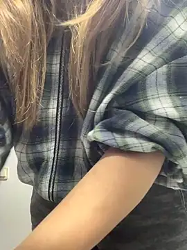 VesnaCrystal online show from 11/11/25, 08:20